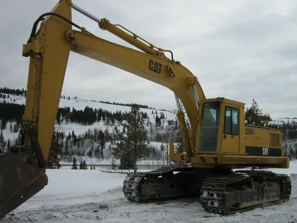 Cat 235D LC